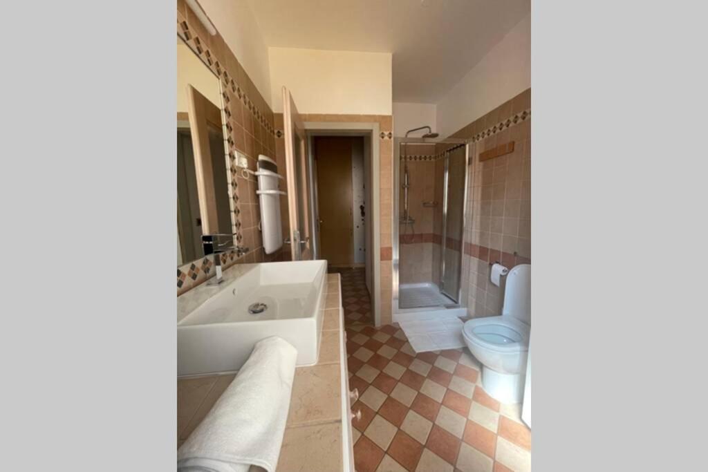 Stylish One Bedroom Apartment Near The Riva Izola Eksteriør bilde